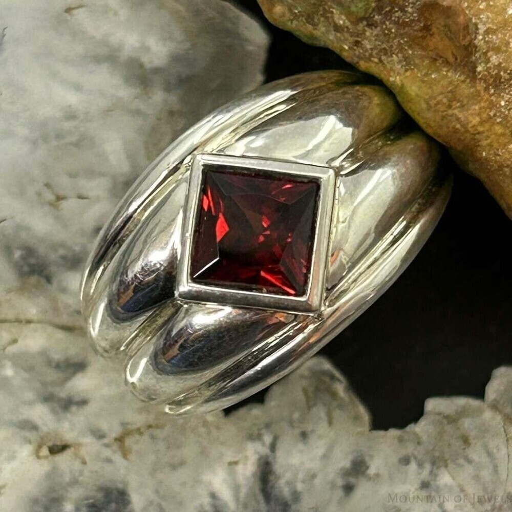 Carolyn Pollack Sterling Silver Faceted Garnet Decorated Ring For Women